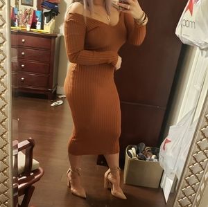 Brown ribbed midi dress